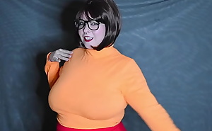 Velma Striptease