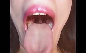 Cute teen would love to have you in her pretty mouth HD (with sexy female dirty talk)
