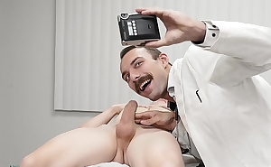 Twink Visits His Favorite Doctor for His Special Treatment - Doctorblows