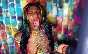 MelaninTongue porn video is where you can see more of these amazing Yawns