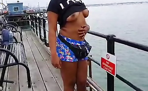 FLASHING TITS and THICK BOOTY IN PUBLIC