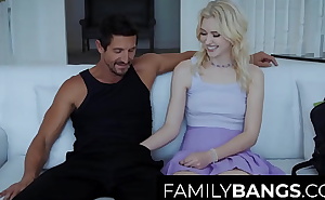 FamilyBangs porn video ⭐ Cutie Blonde Getting her Pink Fleshy Pussy Stacked by Dad's Old Bone, Chloe Cherry, Tommy Gunn