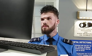 Hunk security bareback fucks shemale flight attendant