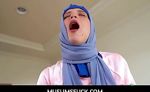 MuslimsFuck  -  Muslim Virgin Teen Gets Introduced To The Wonders Of Pussy Fucking