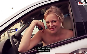 Echtes Auto Sextreffen mit einer deutschen blonden schlampe die einen mann abschleppt