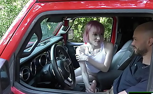 TS hitchhiker Claire Tenebrarum gives bj