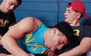 Buff guy threesome fucked in a frat house