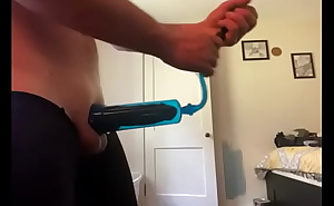 TRANSADDICT SWELLING FAT COCK WITH PENIS PUMP