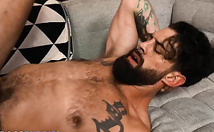 Tatted Hunk Topped by Massive Cocked Stranger - Alpha Wolfe, Blake Wilder - NextDoorBuddies