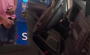 Driving naked to a gas station and cumming at the pump