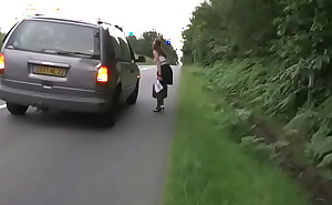 Slutty hitchhiker gives her ass for a ride