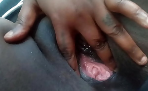 Ebony shows you her wonderful pussy in the car early in the morning