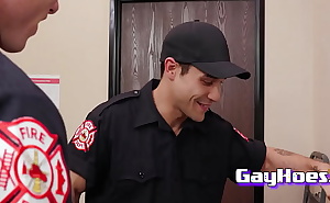 Studs From Firedept Give Eachother A Spicy Blowjob