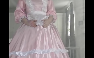 Sissysophieee Sissy6763 pink maid caught exposed