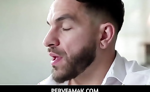 PervFam4K-Bianca Bangs helps Vivianne DeSilva swallowing Peter's big load of cum