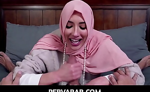 PervArab - Blind Date With A Hijab Hoe