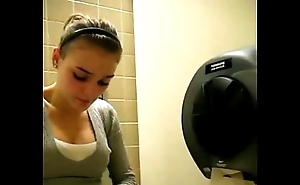 Teen upbraiding with an increment of orgasm connected with toilet wc